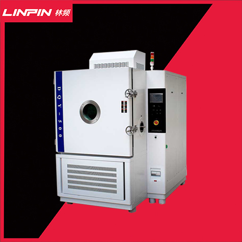 高低溫低氣壓試驗箱在新能源汽車電池測試中的應用及性能優劣比較